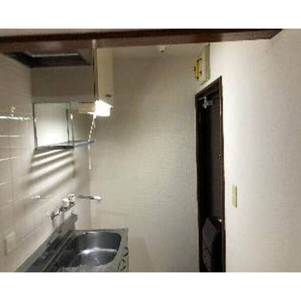 メゾン・ド・エバン0401号室 収納