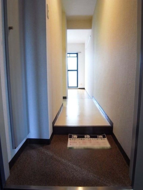 スカイコート新宿第７2階 玄関