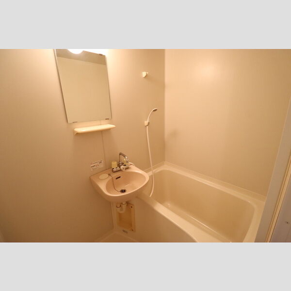 ヴェルドミール202号室 浴室