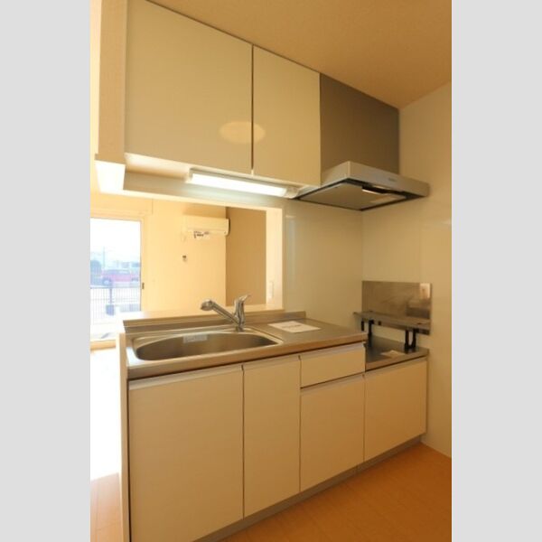 ボナール酒井根　Ⅰ号棟101号室 対面キッチン