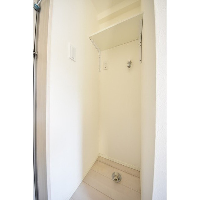 デルソルイケブクロ0102号室 内観