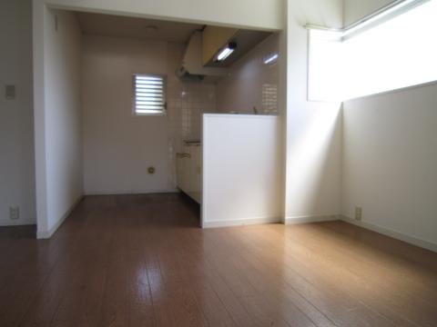 グリーンハイツ砂川 リビング