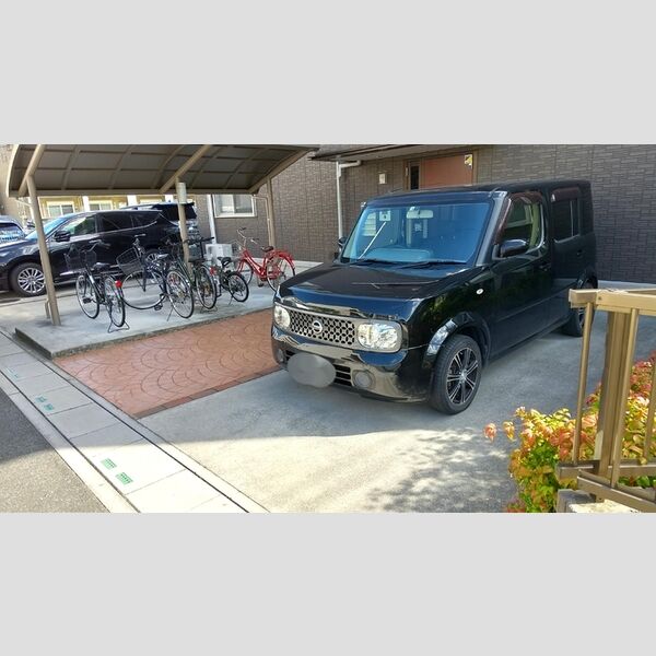寿レジデンス 駐車場