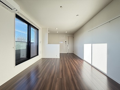 ソル・アスール2階 リビング