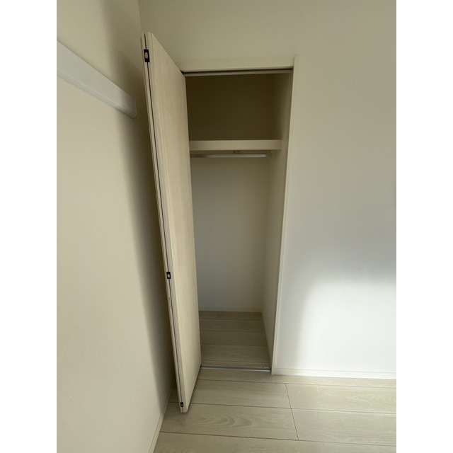 エクセラン中浦和102号室 内観