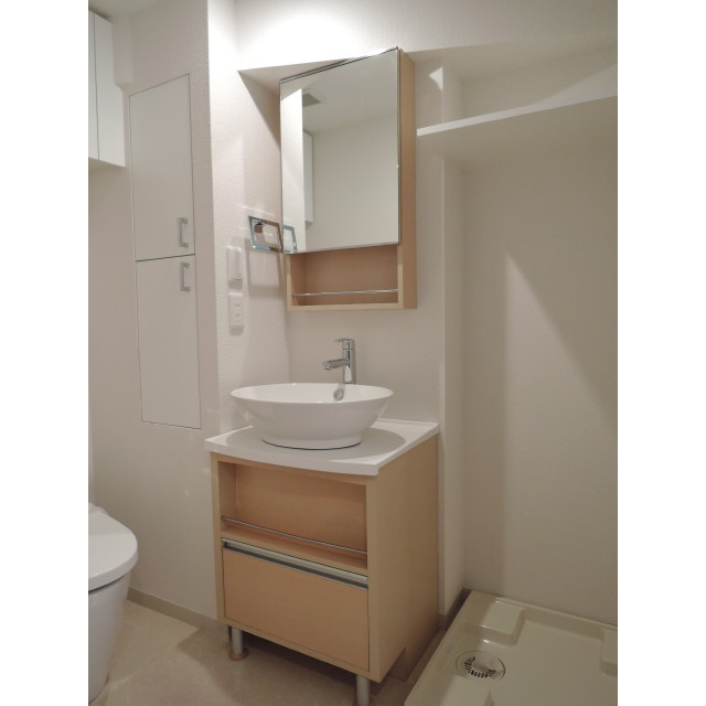 プレール・ドゥーク目白1007号室 内観