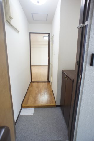 ウインド志津 収納もある玄関です