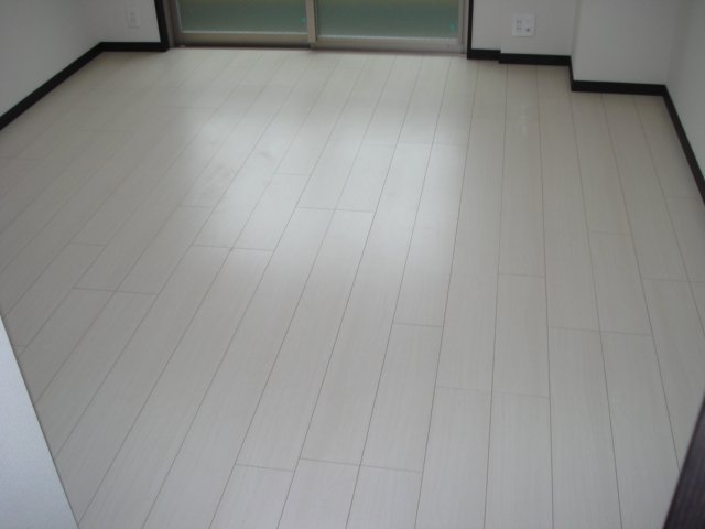 リブベース 洋室