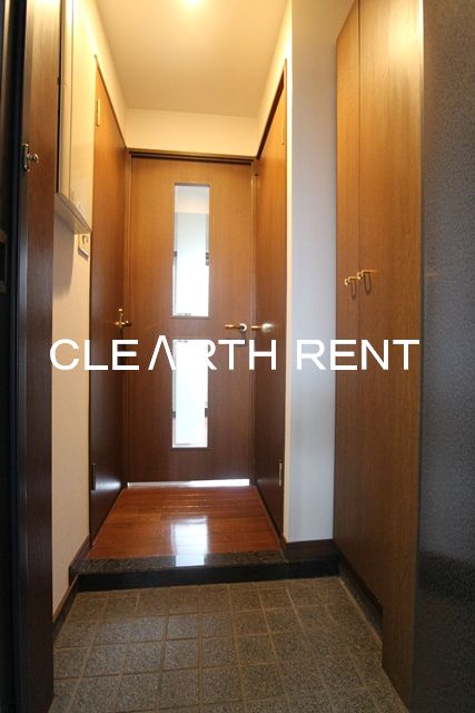 菱和パレス世田谷桜新町1階 人感センサー対応ダウンライト/姿見ミラー 