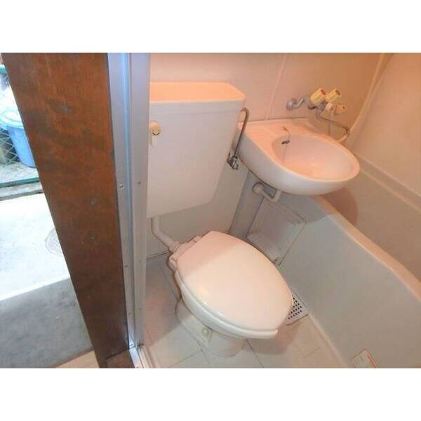 ウッド成城 トイレ