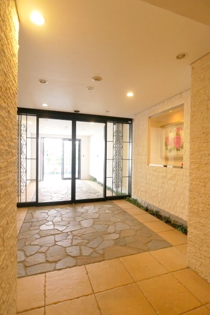 PREMIUM CUBE目黒東山♯ｍｏ3階 外観