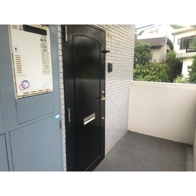 ジュネパレス藤沢第一 玄関