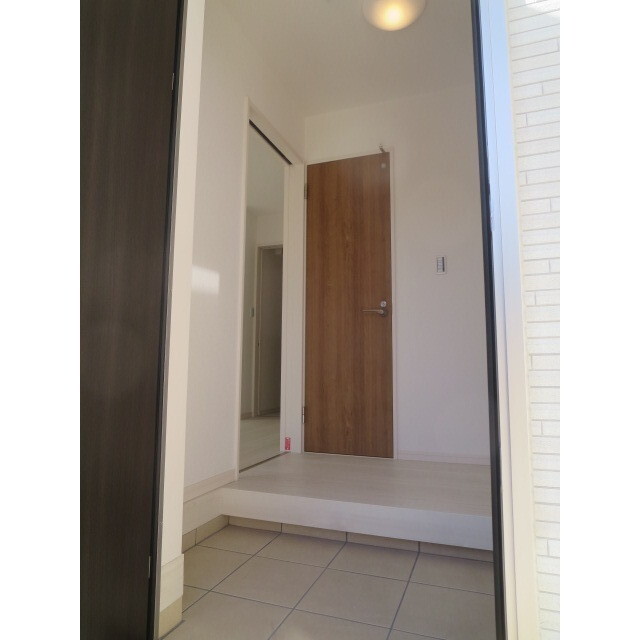 GRANDEUR深沢 広々明るい玄関