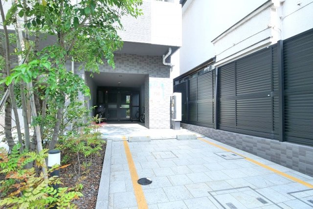 ジーベック東日暮里サウス 外観