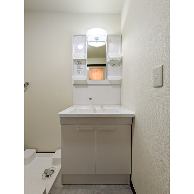 モンメール大磯302号室 内観