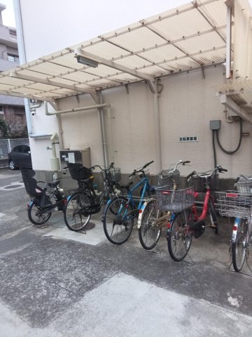 クレベール武蔵小金井305号室 マンション専用駐輪場