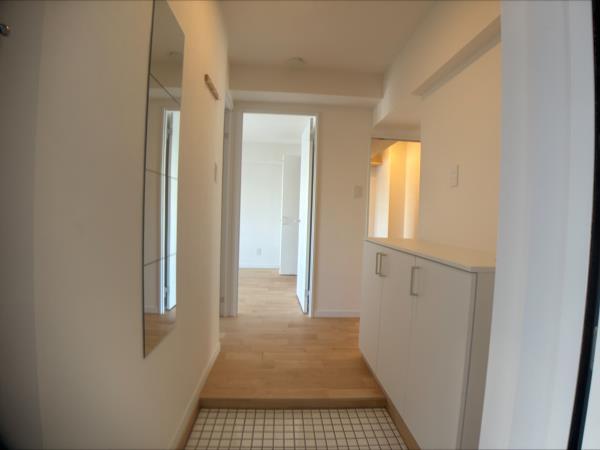 ＥＶＥＲＴＯＷ　Ｃｏｌｏｒｅ　ＳＥＮＧＥＮＤＡＩ 玄関