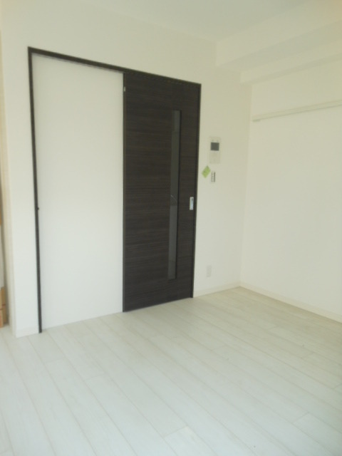 ガーラ・ヒルズ不動前 ホワイトフローリングのお部屋です☆