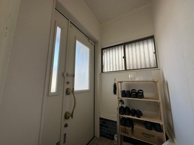 曽谷4丁目戸建 2階建（市川駅）宅地368平米 玄関