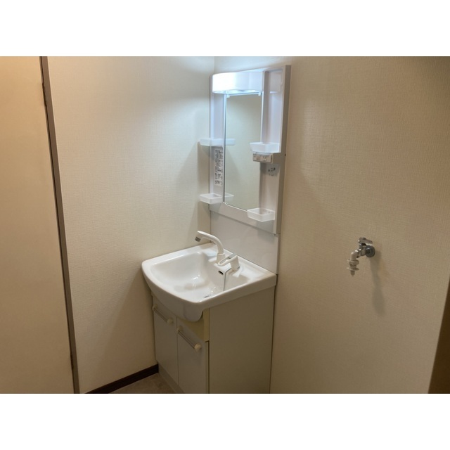 インペリアル本丸402号室 内観