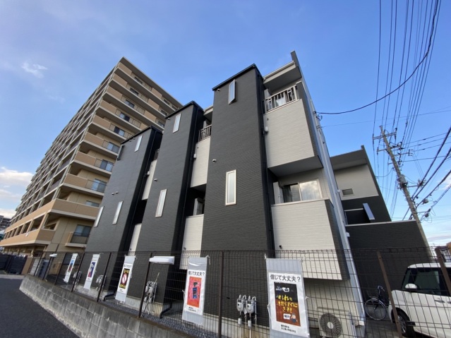 ＣＢ南柏ニュクス2階 外観