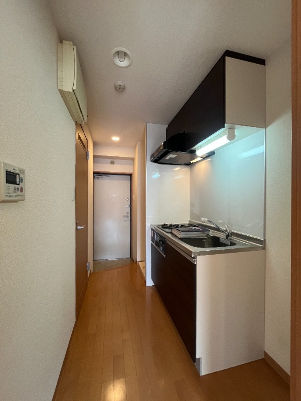 アゼリア鎌倉2階 内観