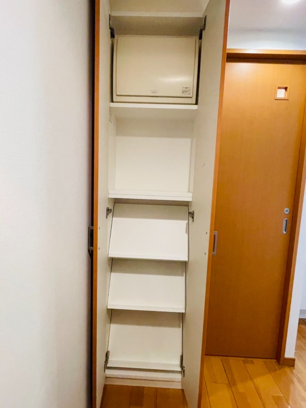 クレイシア西蒲田 玄関