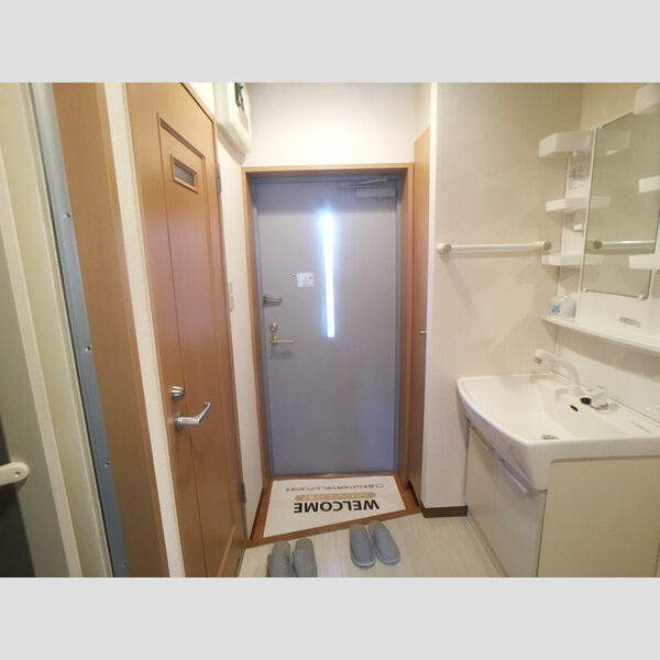 パティオ坂巻117号室 玄関