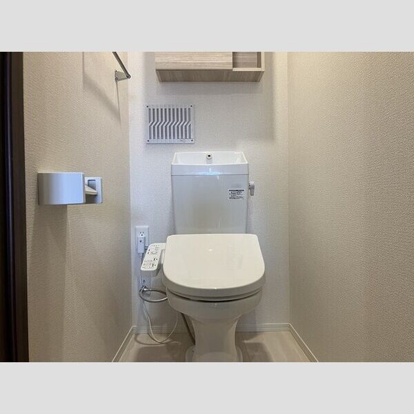 フォレストウッド　B棟201号室 トイレ
