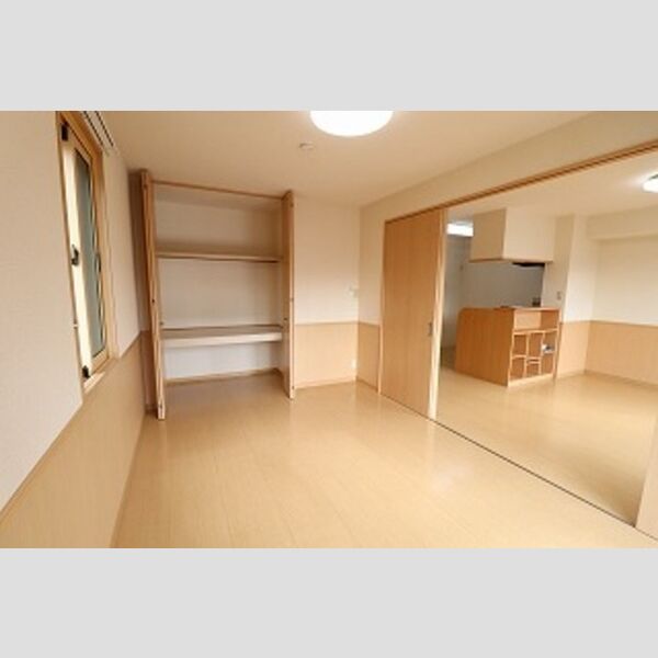 ドルチェ　A・B 物入