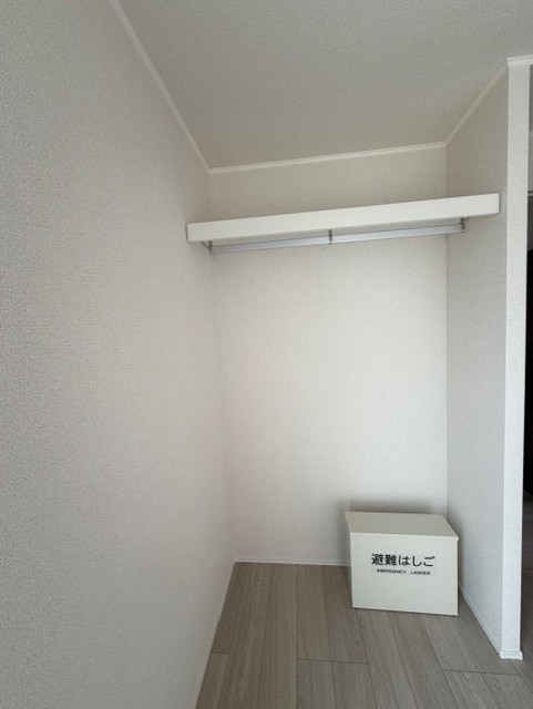 ＣＬＡＩＲＥ　　ＭＵＳＡＳＨＩ201号室 収納