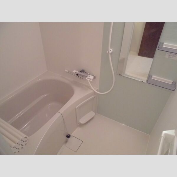 PLUM　VILLAGE205号室 浴室