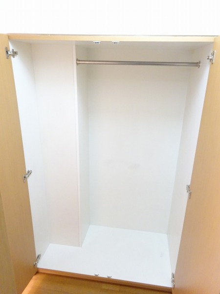 ルーブル豊玉Ⅱ201号室 収納