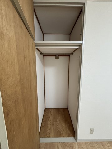 スカイホーム本郷0403号室 収納