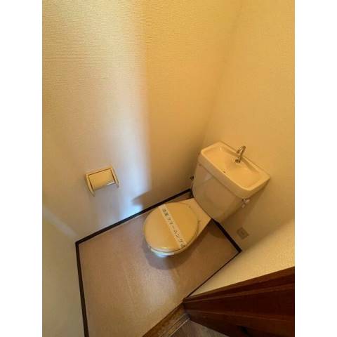 岩隈ハイツ２号3階 トイレ