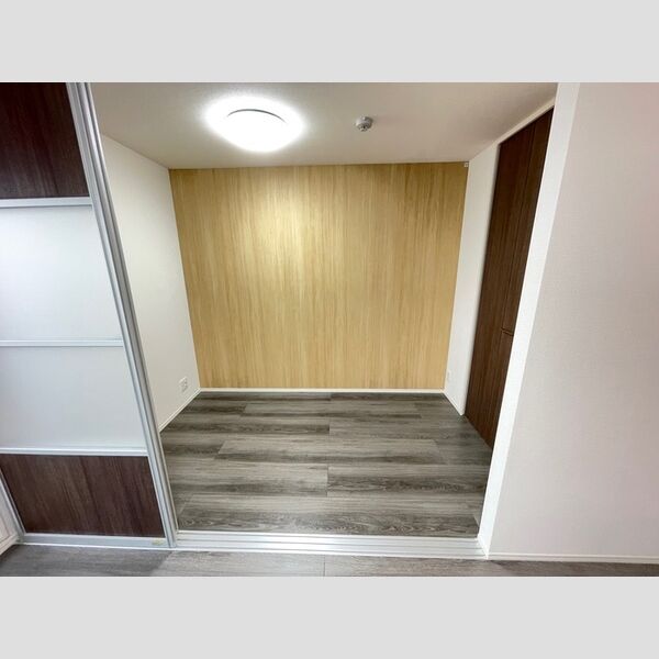 フェリーチェ301号室 洋室