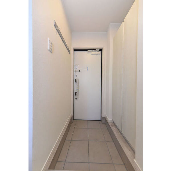 Heim　Komorelia 玄関