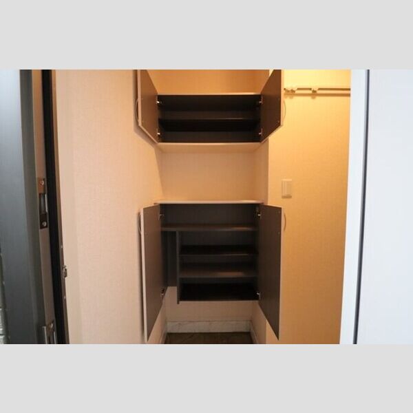 スマイルコート　5番館101号室 シューズボックス