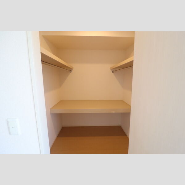 サニーフォレスト　B棟 ウォークインクローゼット