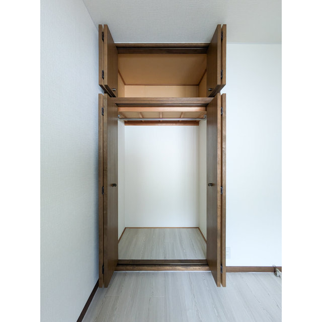 モンメール大磯302号室 内観