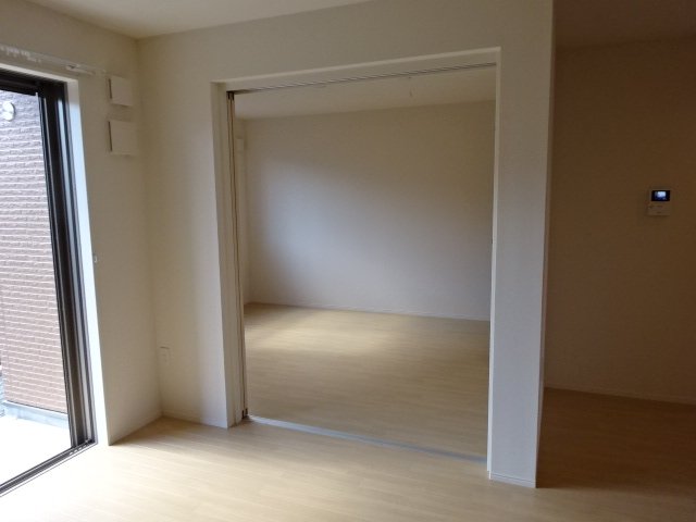 アゼリア リビング