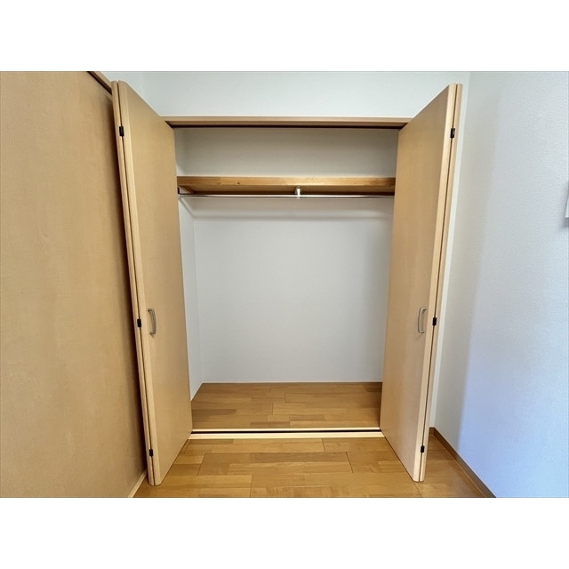 シャトレ明大前 内観