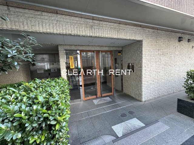 パレステュディオ新宿御苑前3階 上質な雰囲気のエントランス