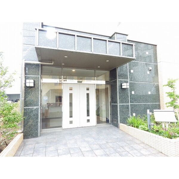 エルム湘南 外観