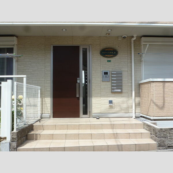 マナーハウス.T. エントランス