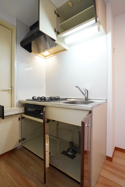 グランド・ガーラ西新宿West12階 キッチン