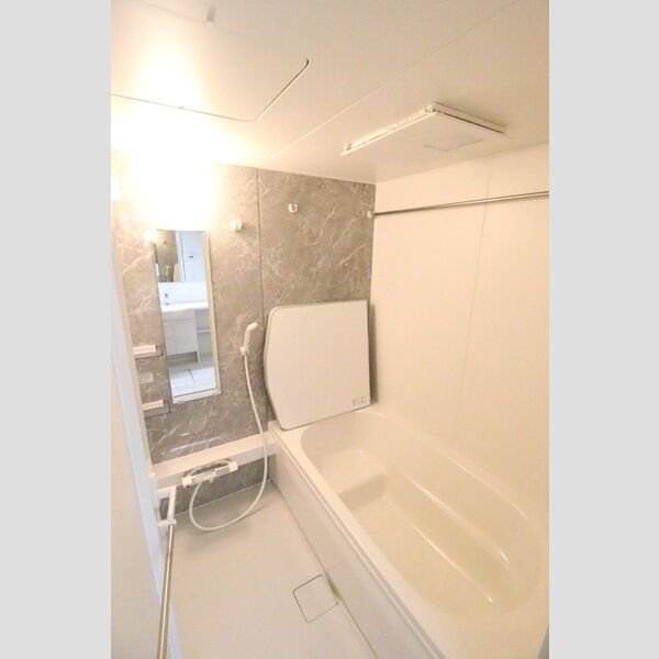 ECLAS301号室 浴室TV付きのバスルーム