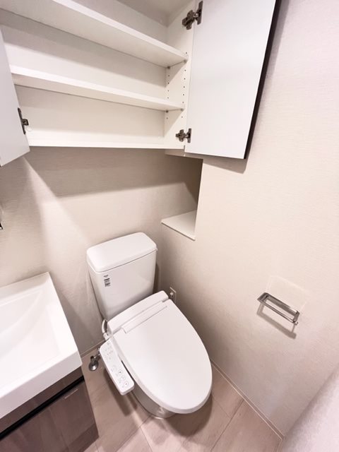 ドゥーエ板橋区役所前4階 トイレ