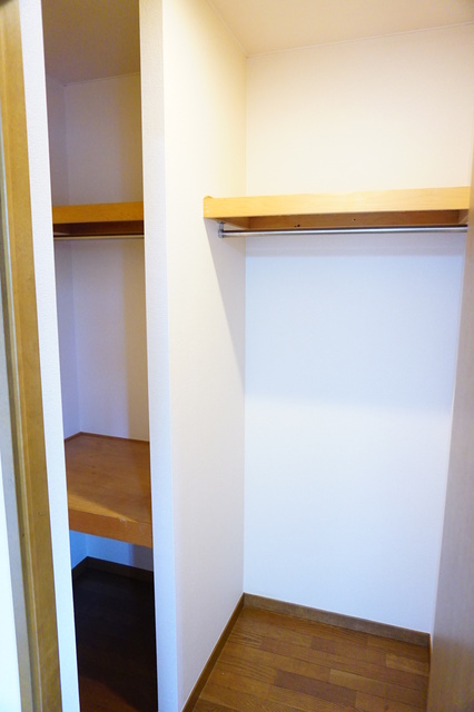 徳重コーポラス0102号室 収納