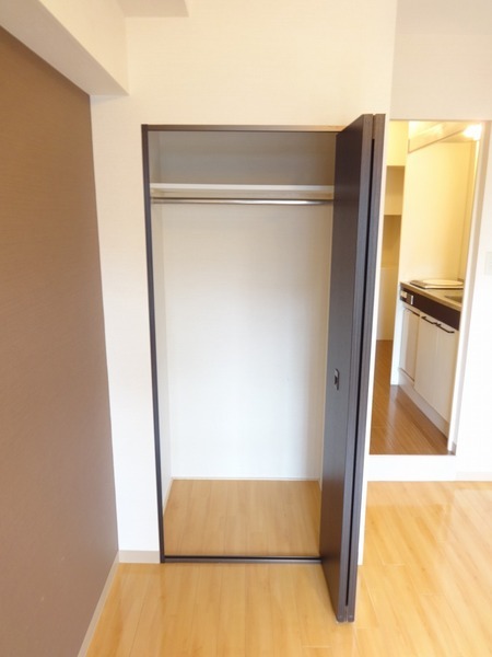 アポーラ中野 収納